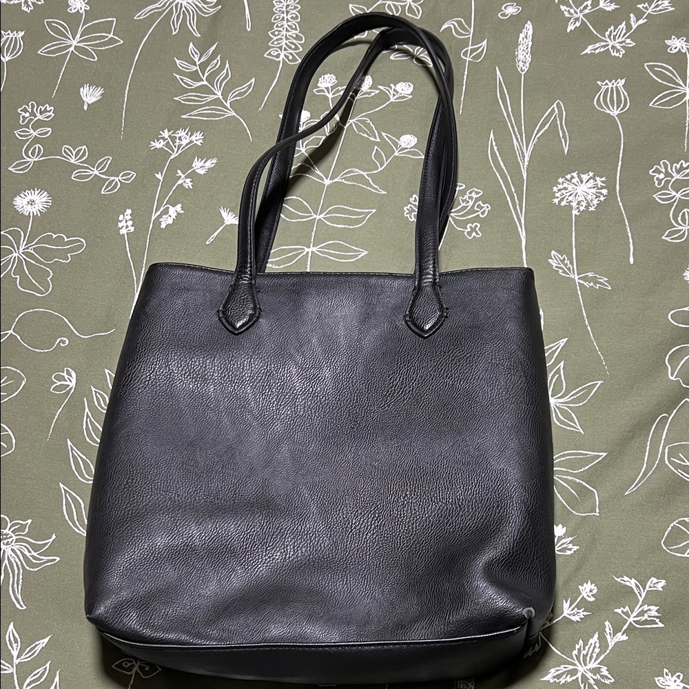 Universal Thread Classic Black Tote